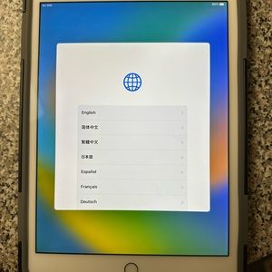 Apple iPad Pro A1674 9.7-inch 32GB Wi-Fi Unlocked MLYJ2LL/A and Pelican Case